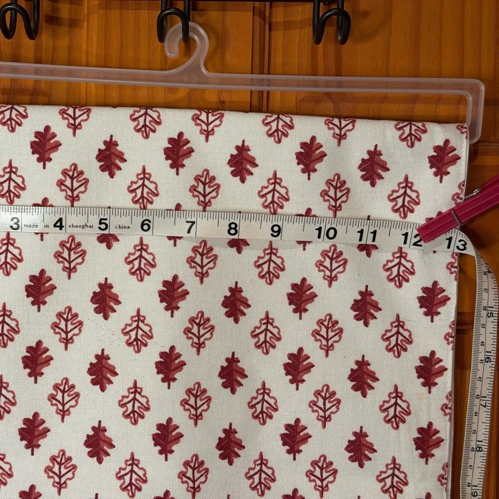 NWOT Kohl's Red and Cream Leaf  Pumpkin Table Runner (2 never used)
